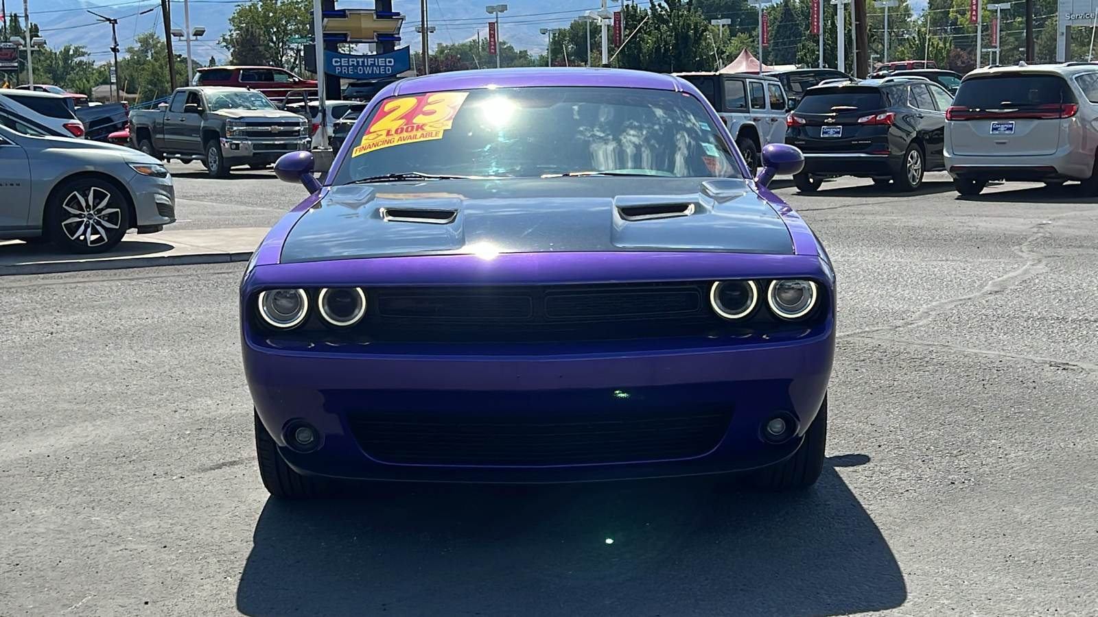 2023 Dodge Challenger SXT 2