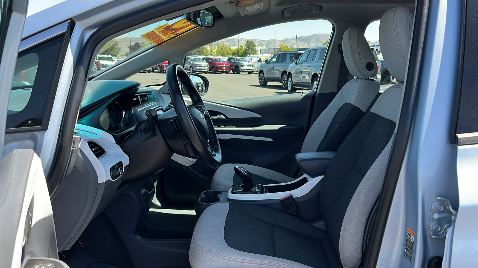 2018 Chevrolet Bolt EV LT 26