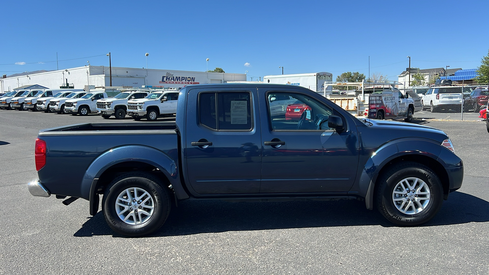 2021 Nissan Frontier SV 4