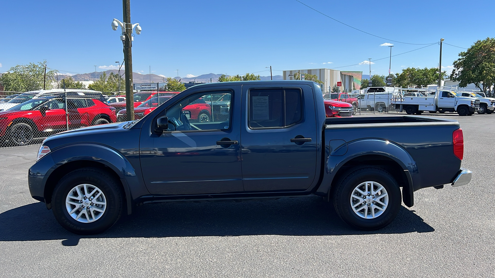 2021 Nissan Frontier SV 8