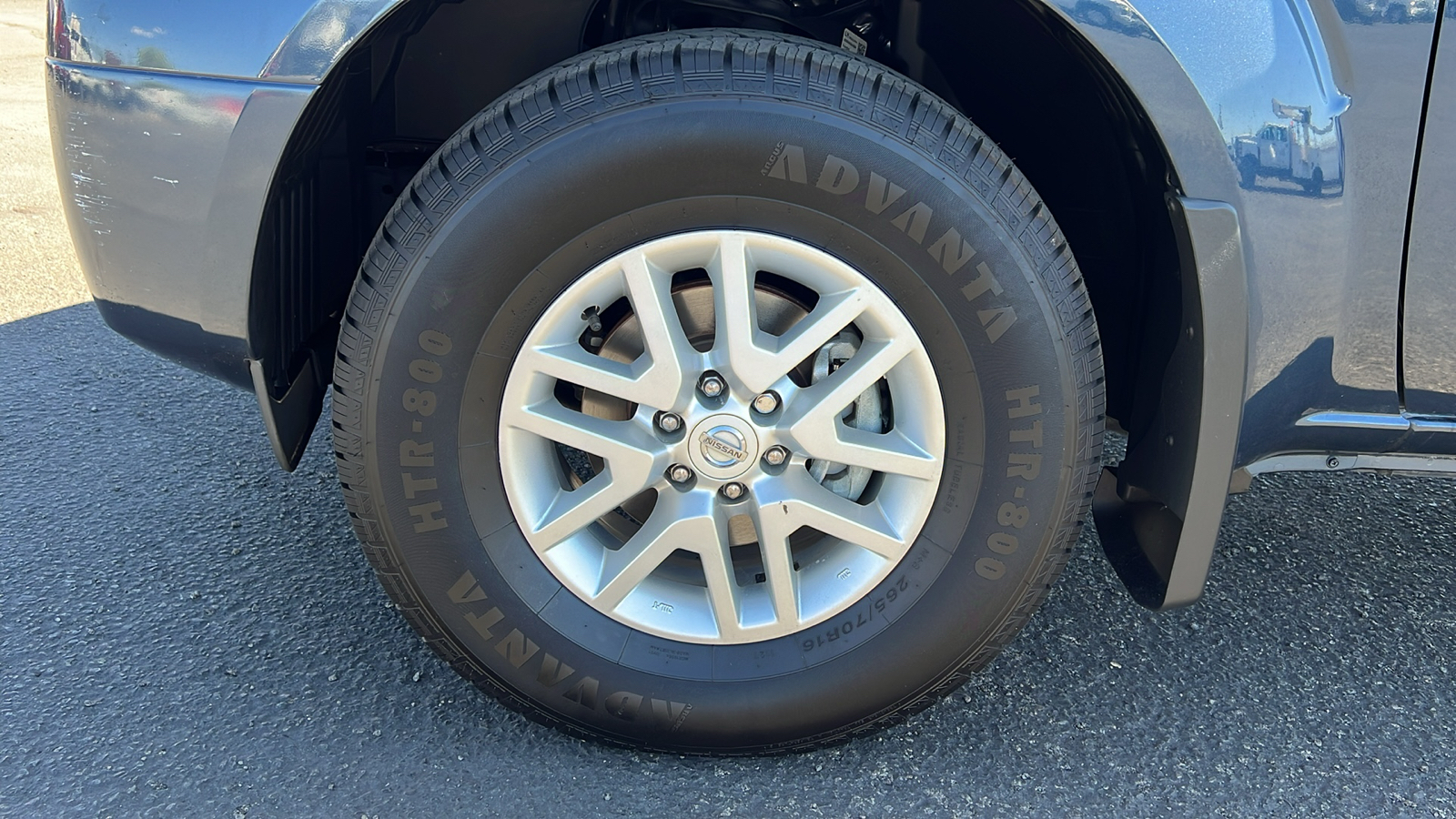 2021 Nissan Frontier SV 10