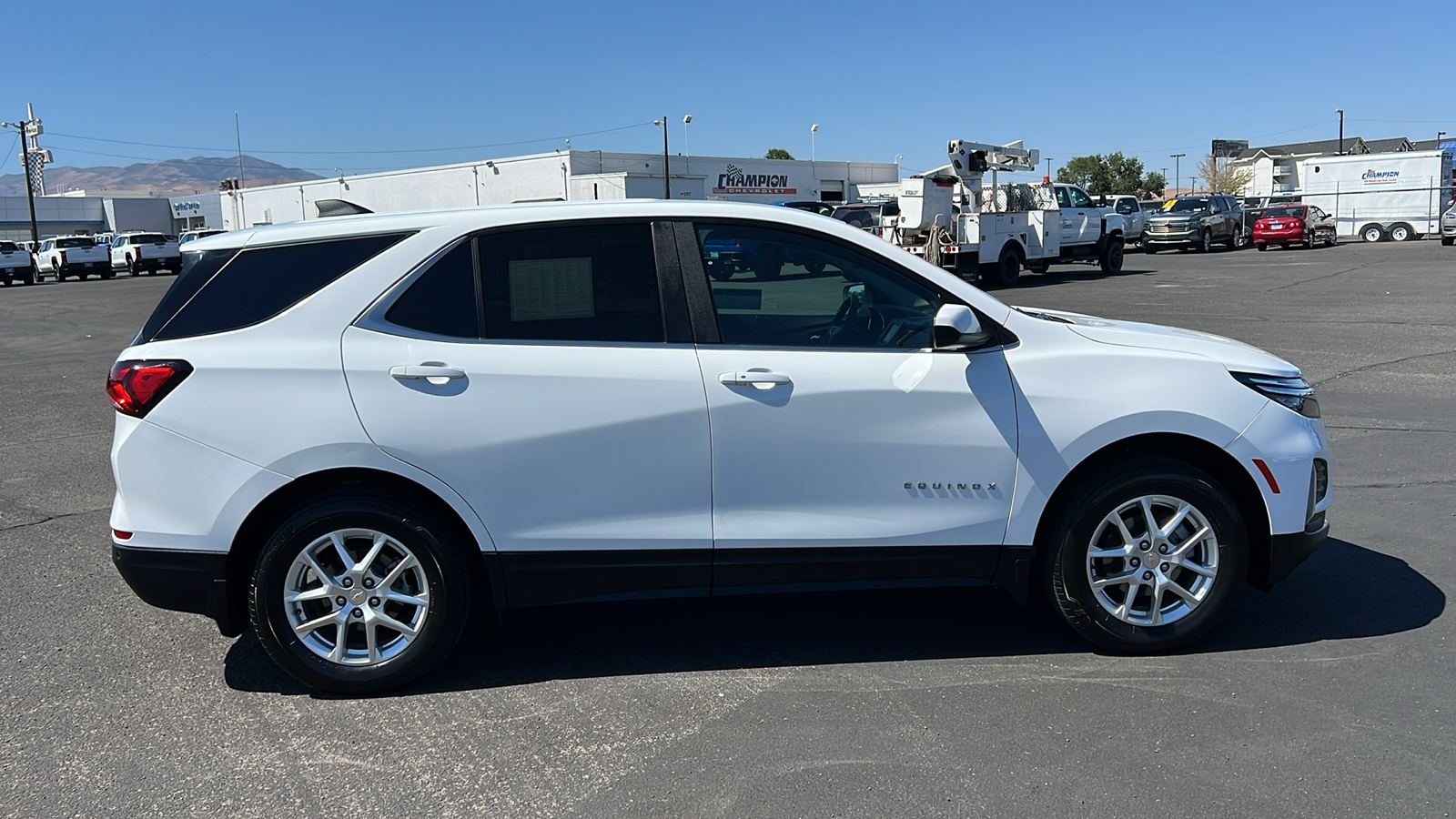 2023 Chevrolet Equinox LT 4