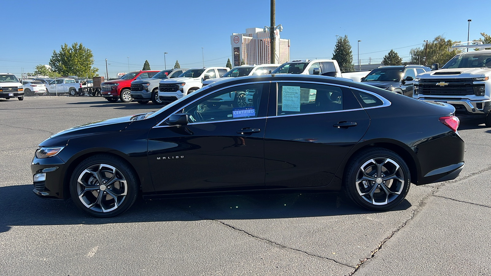 2022 Chevrolet Malibu LT 8