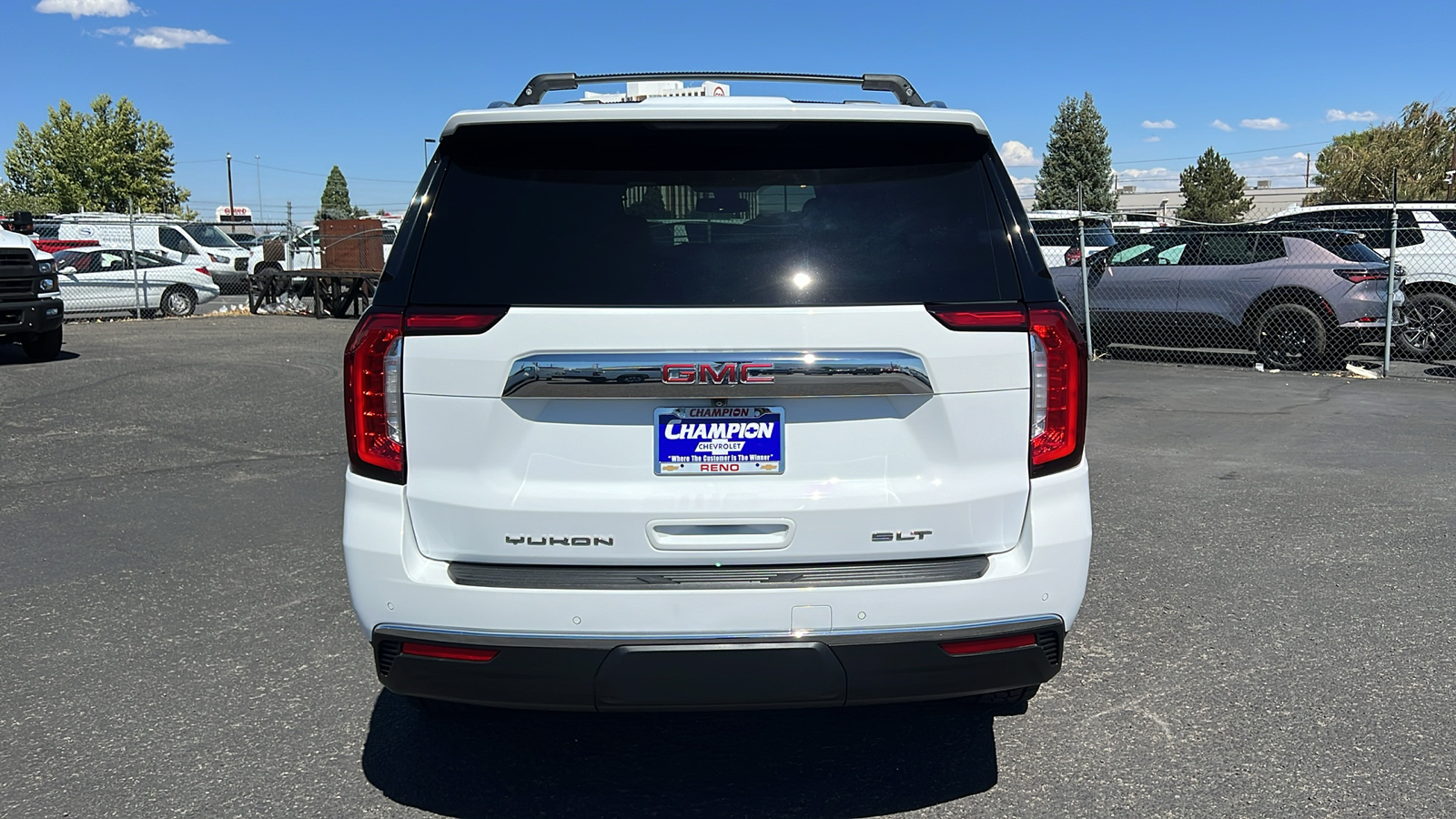 2021 GMC Yukon SLT 6