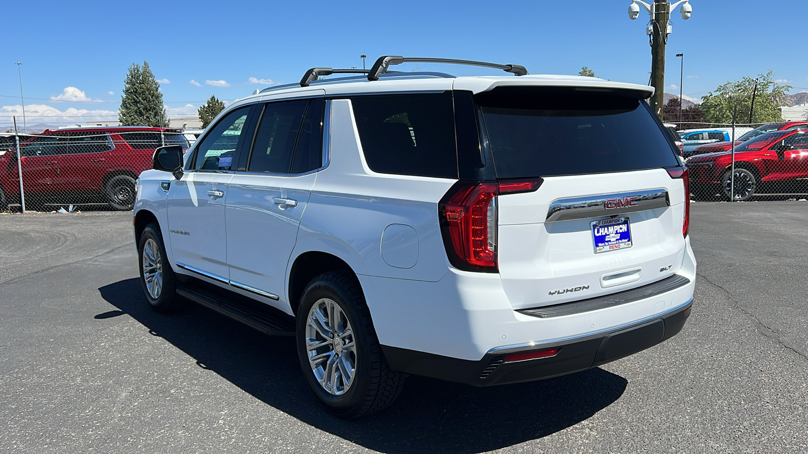 2021 GMC Yukon SLT 7