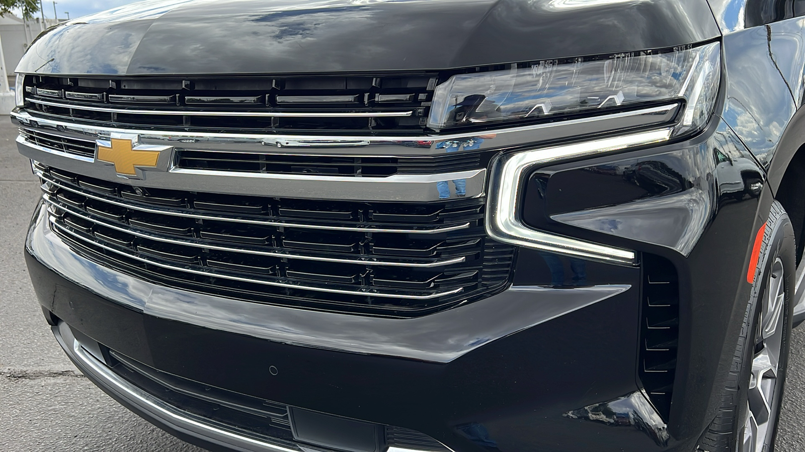 2023 Chevrolet Tahoe LT 9