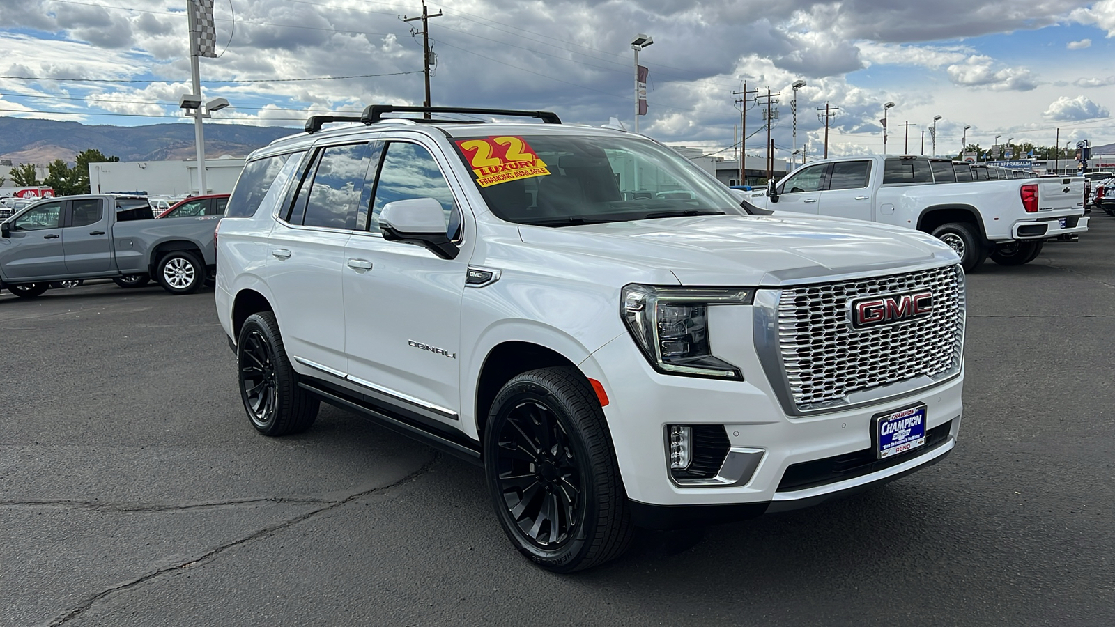 2022 GMC Yukon Denali 3