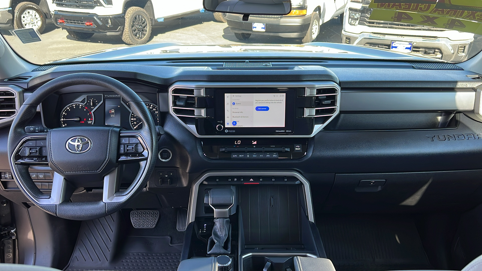 2024 Toyota Tundra 4WD SR5 14