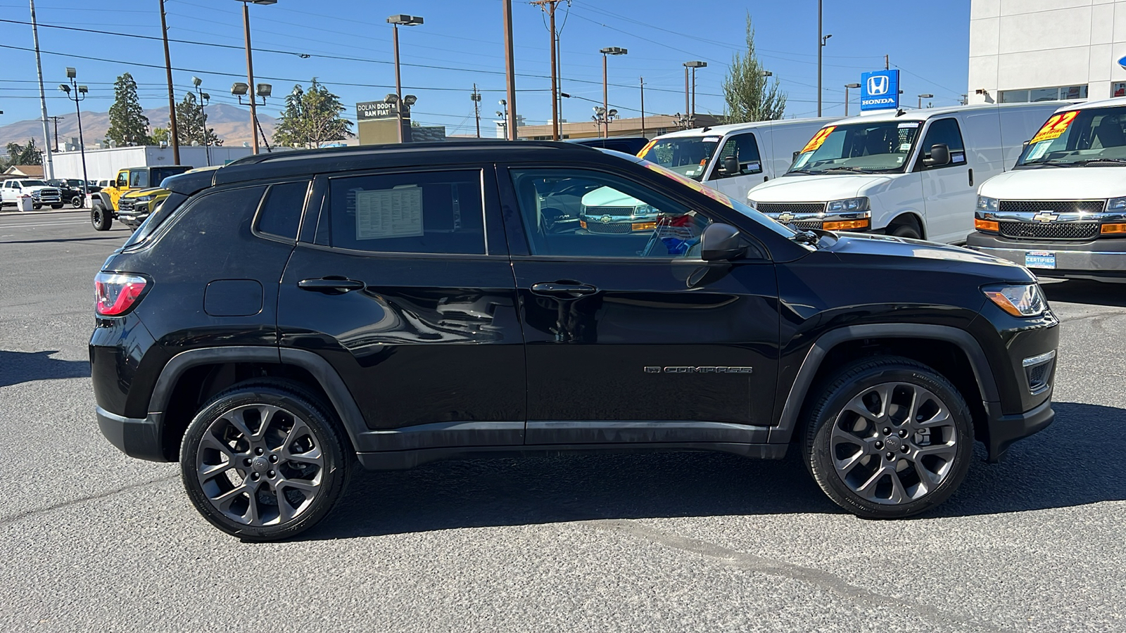 2021 Jeep Compass 80th Anniversary 4