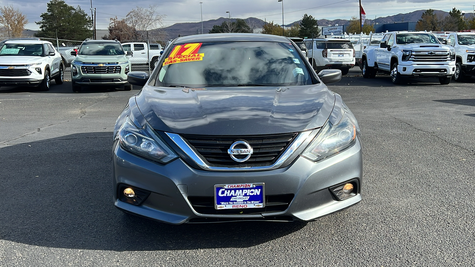 2017 Nissan Altima 2.5 SR 2