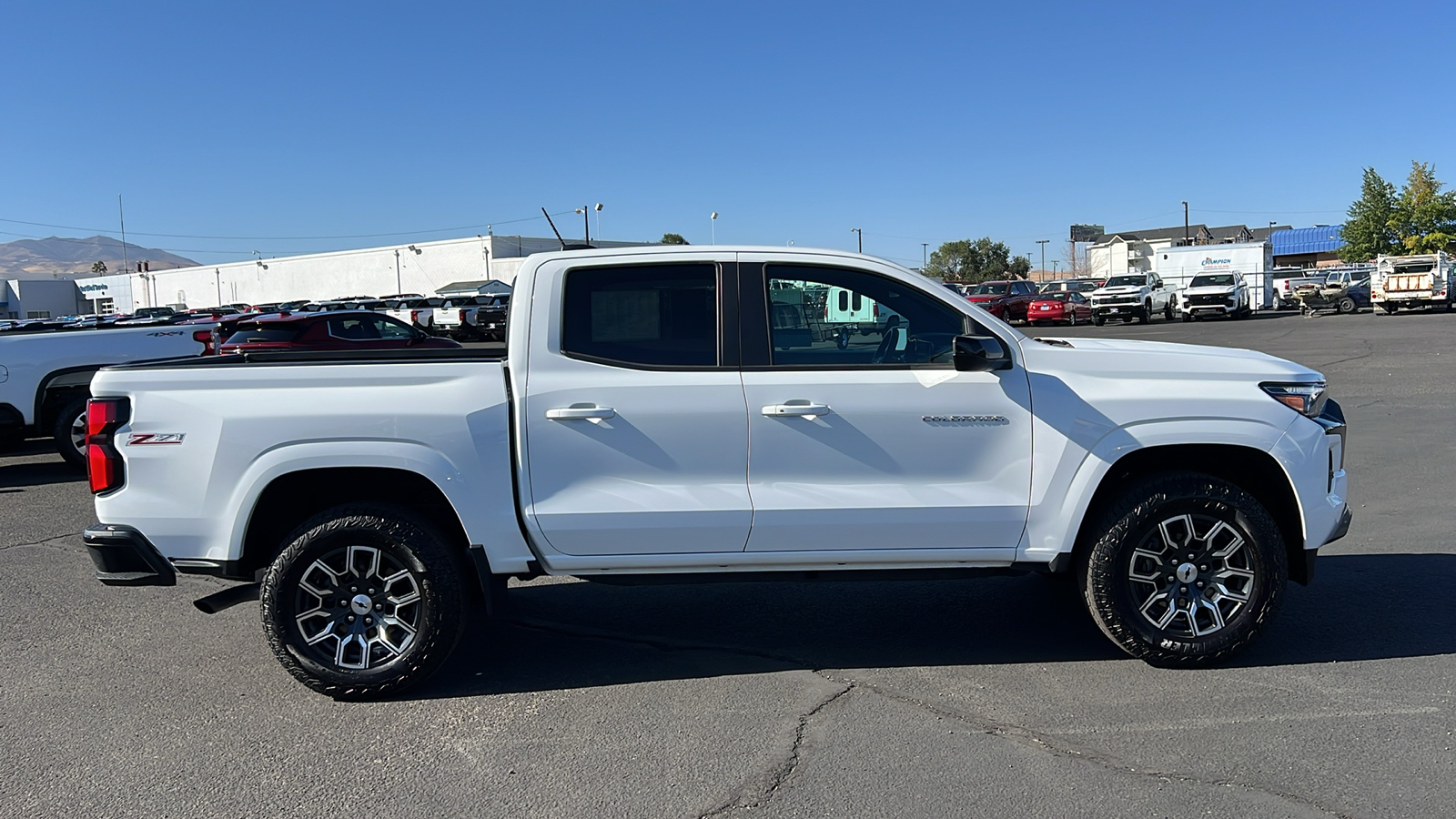 2023 Chevrolet Colorado 4WD Z71 4