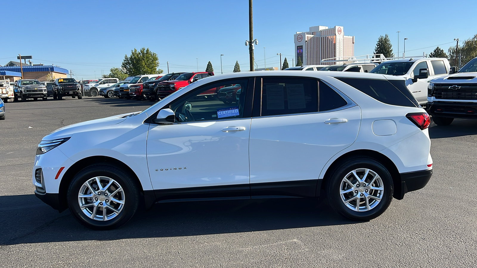 2023 Chevrolet Equinox LT 8