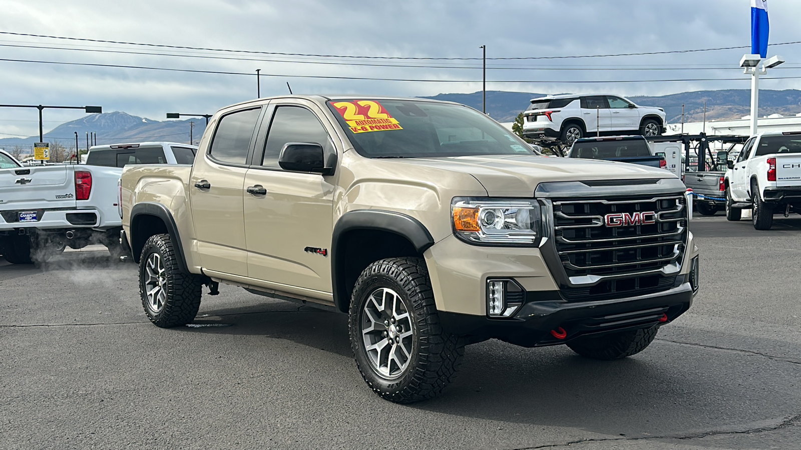 2022 GMC Canyon 4WD AT4 w/Cloth 3