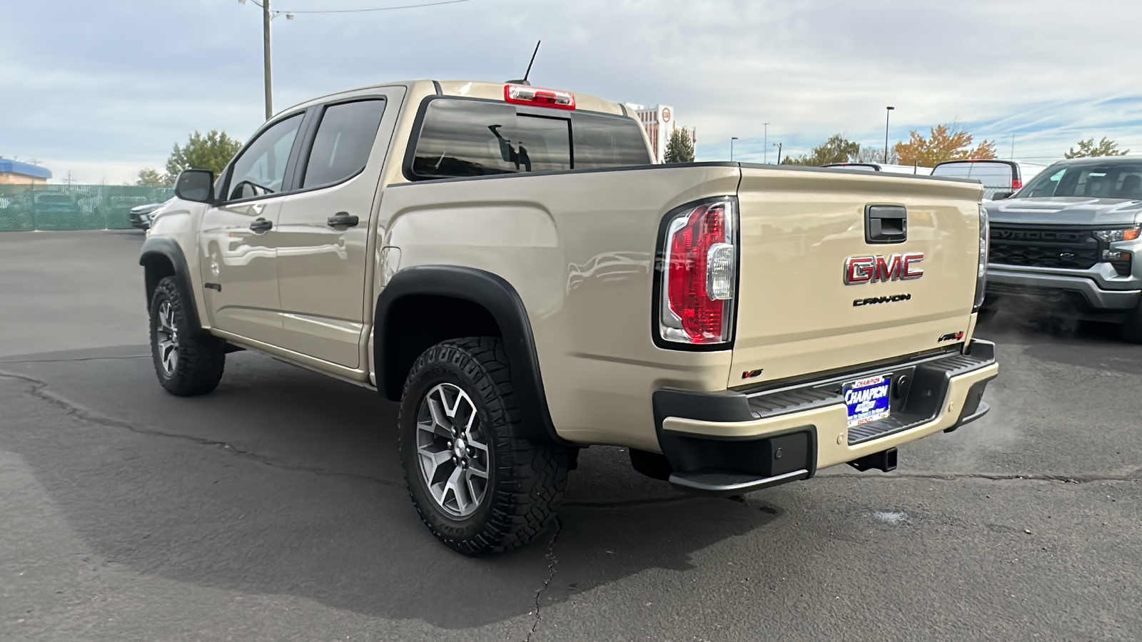 2022 GMC Canyon 4WD AT4 w/Cloth 7