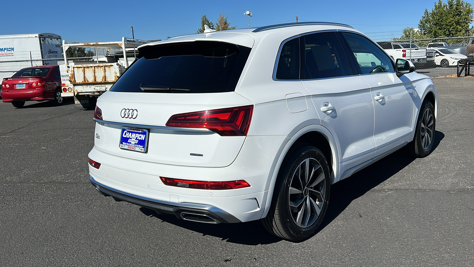 2022 Audi Q5 S line Premium Plus 5