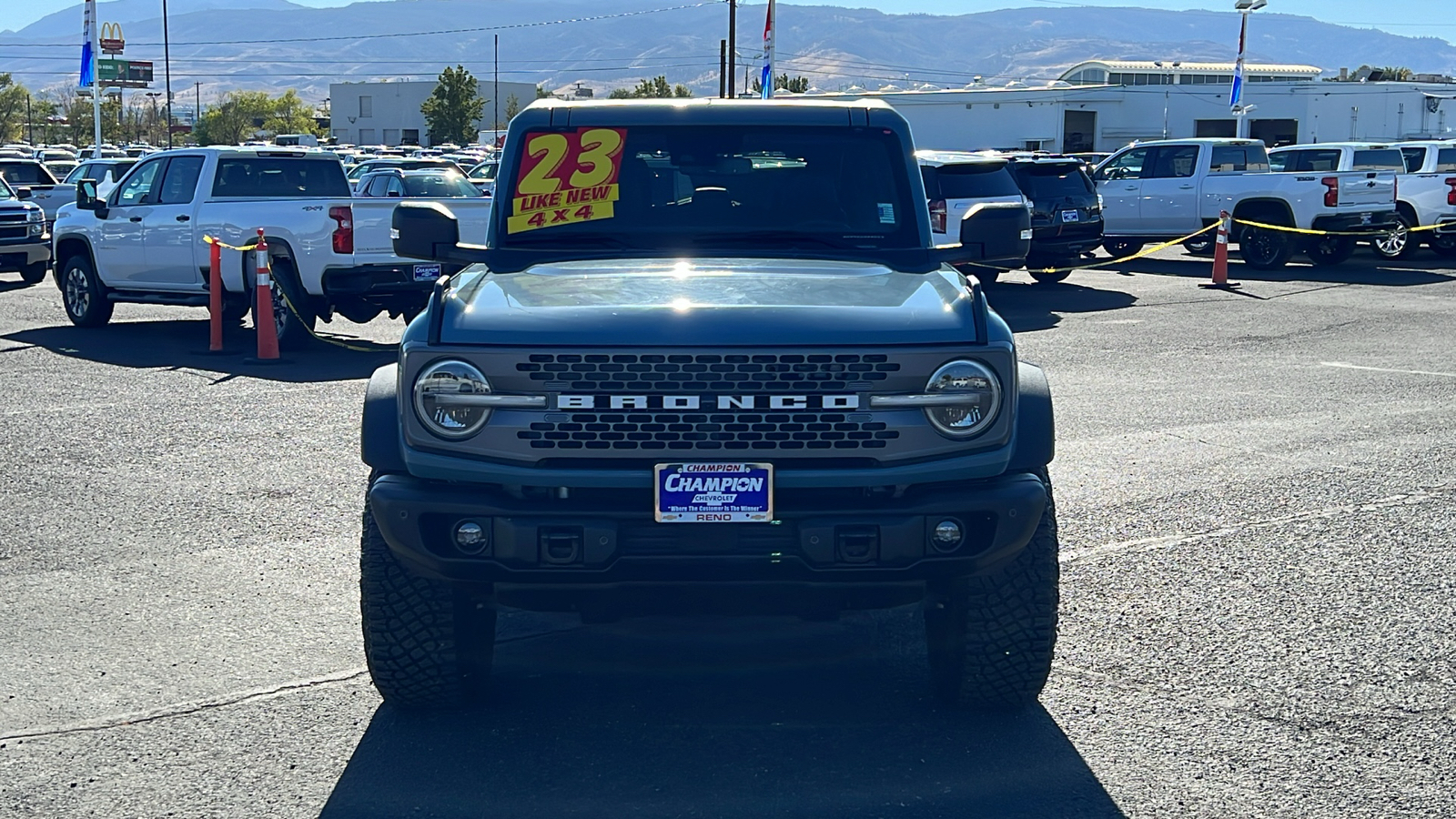 2023 Ford Bronco  2