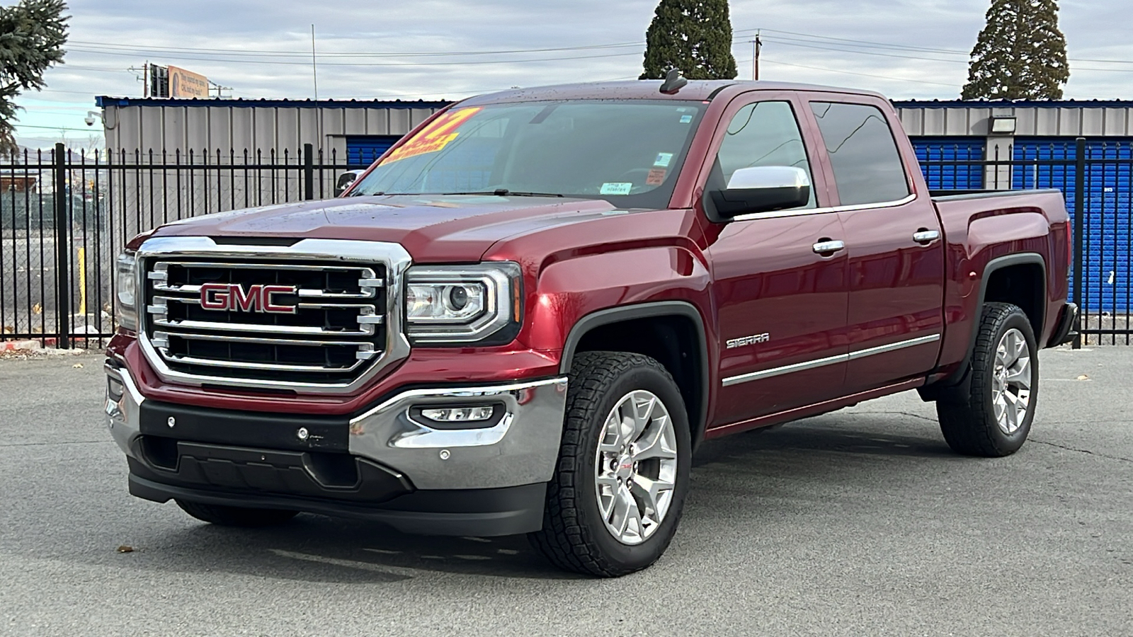 2017 GMC Sierra 1500 SLT 1