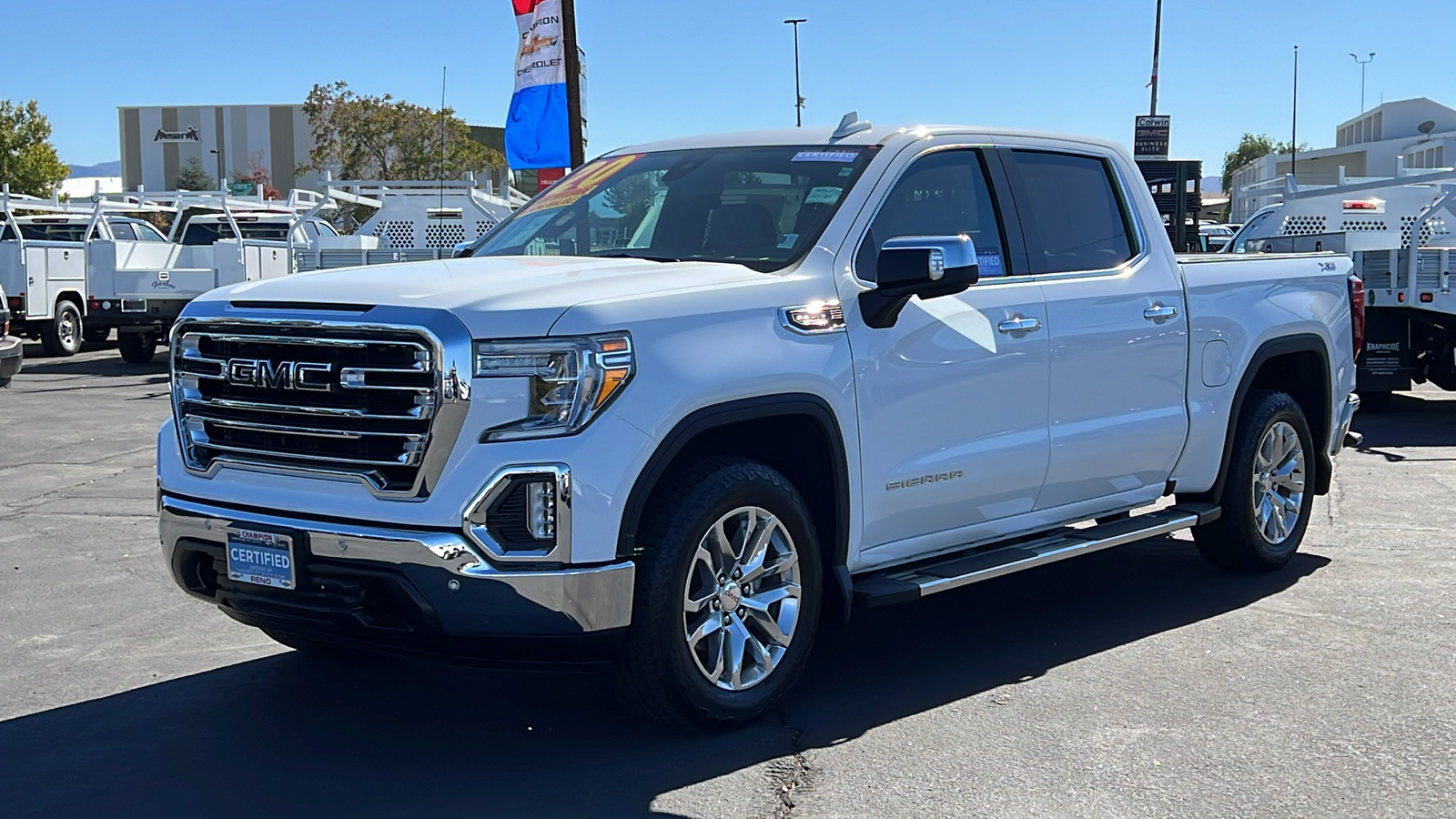 2020 GMC Sierra 1500 SLT 1