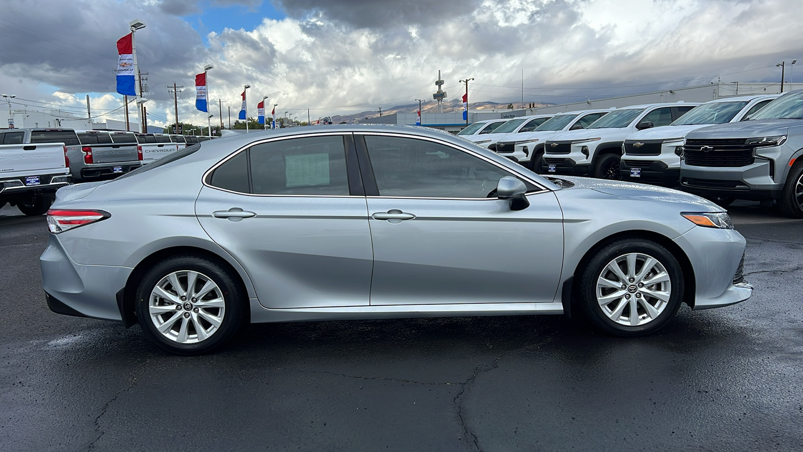 2020 Toyota Camry LE 4