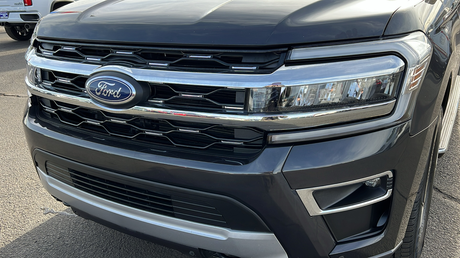 2022 Ford Expedition Limited 9