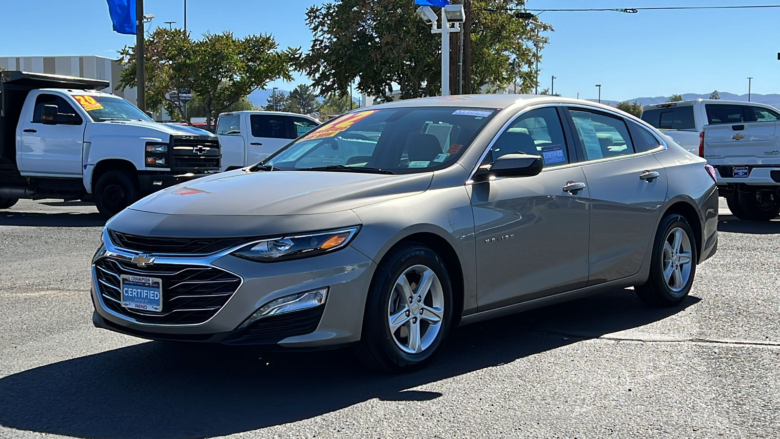 2022 Chevrolet Malibu LT 1