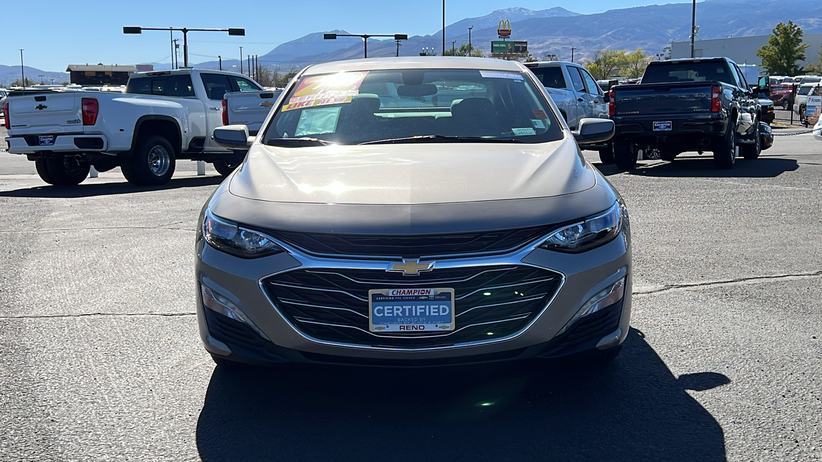 2022 Chevrolet Malibu LT 2