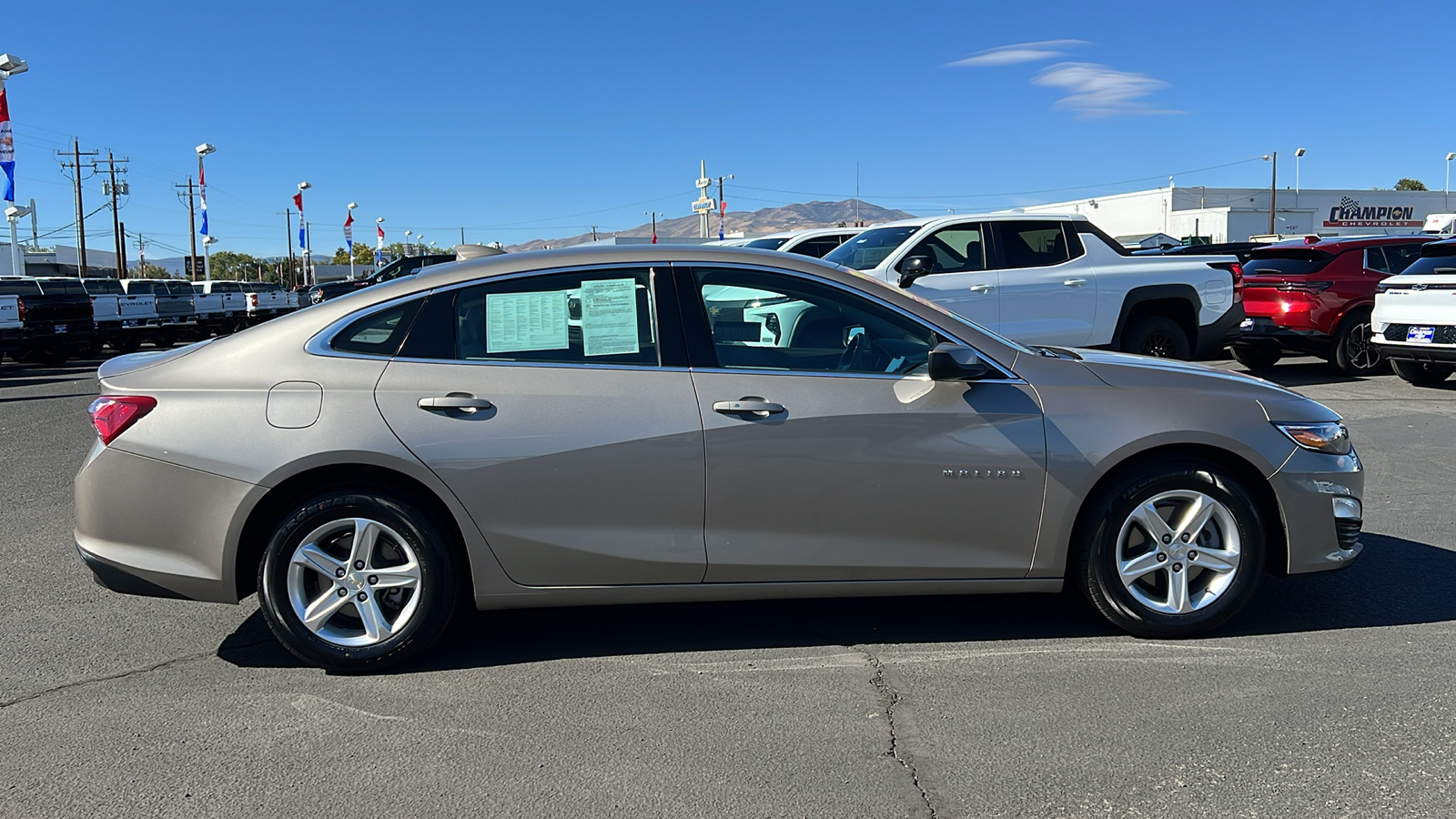 2022 Chevrolet Malibu LT 4