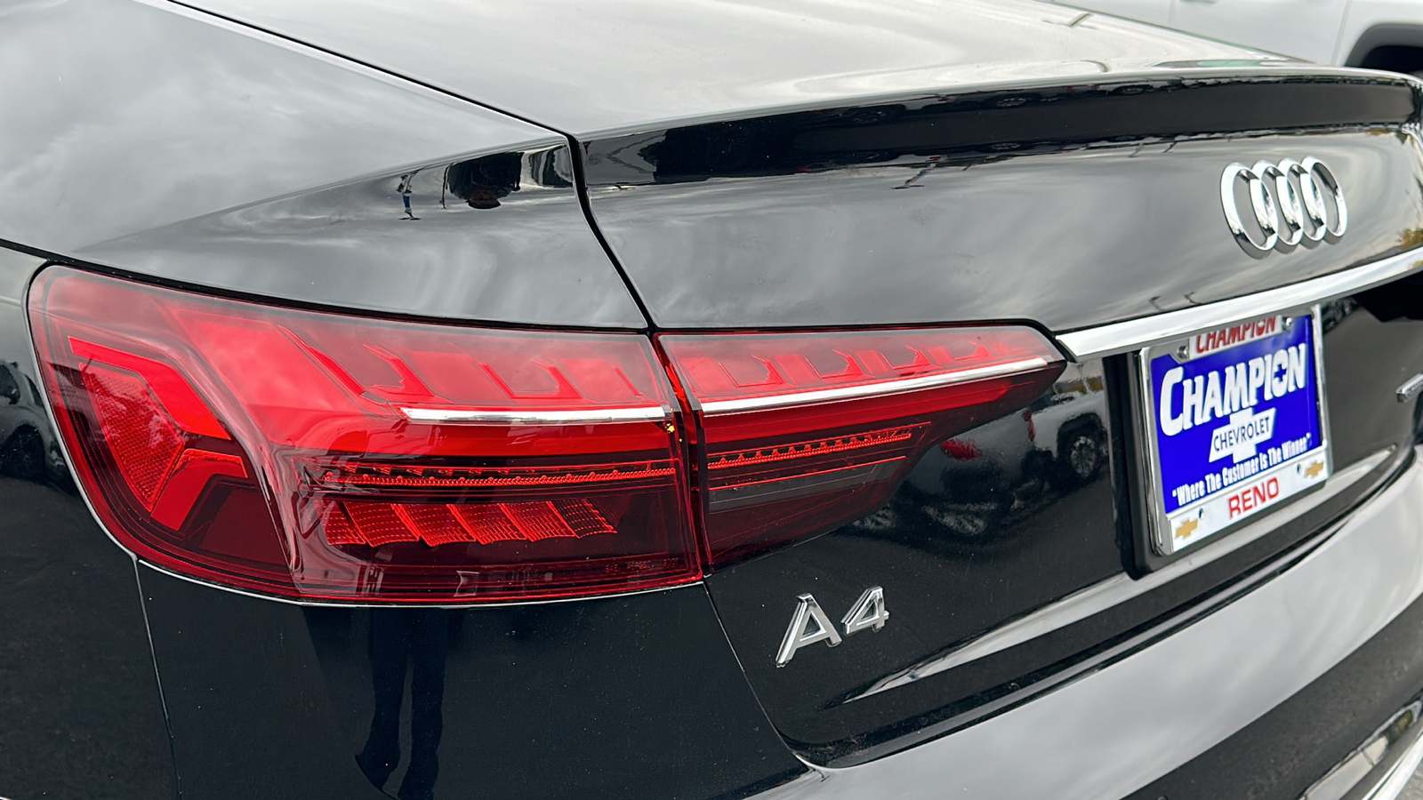 2022 Audi A4 Sedan Premium 12