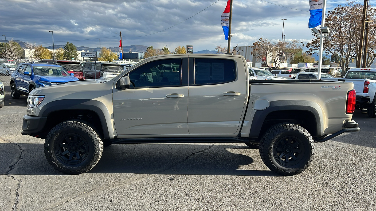 2021 Chevrolet Colorado 4WD ZR2 8