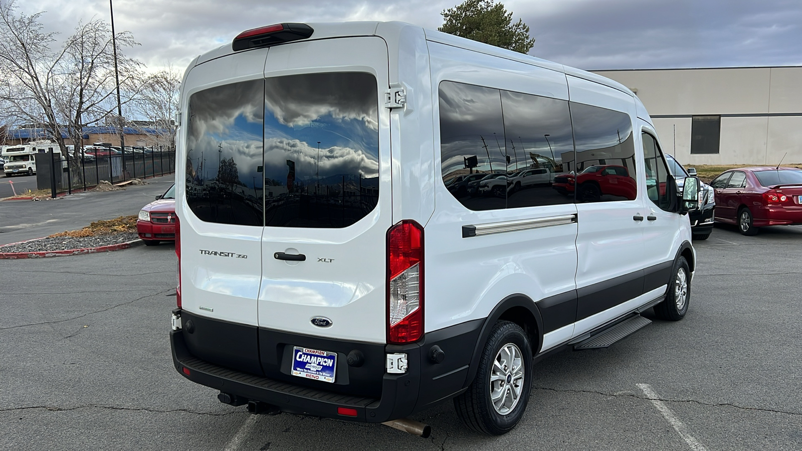 2022 Ford Transit Passenger Wagon  5