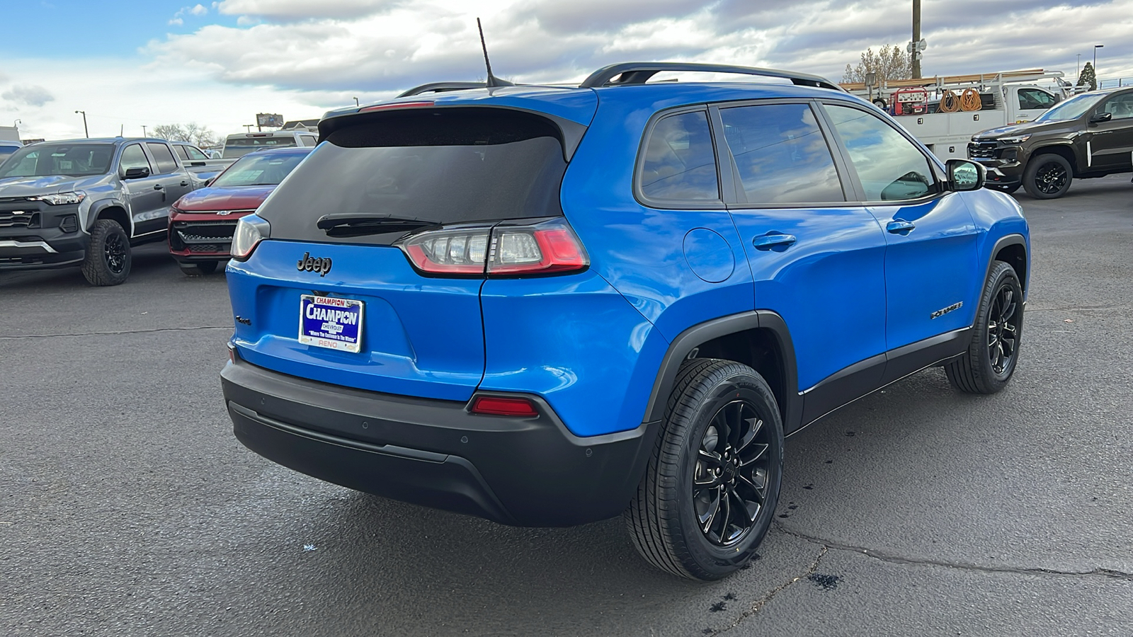 2023 Jeep Cherokee Altitude Lux 5