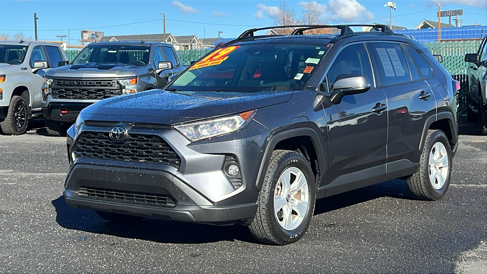 2019 Toyota RAV4 XLE 1