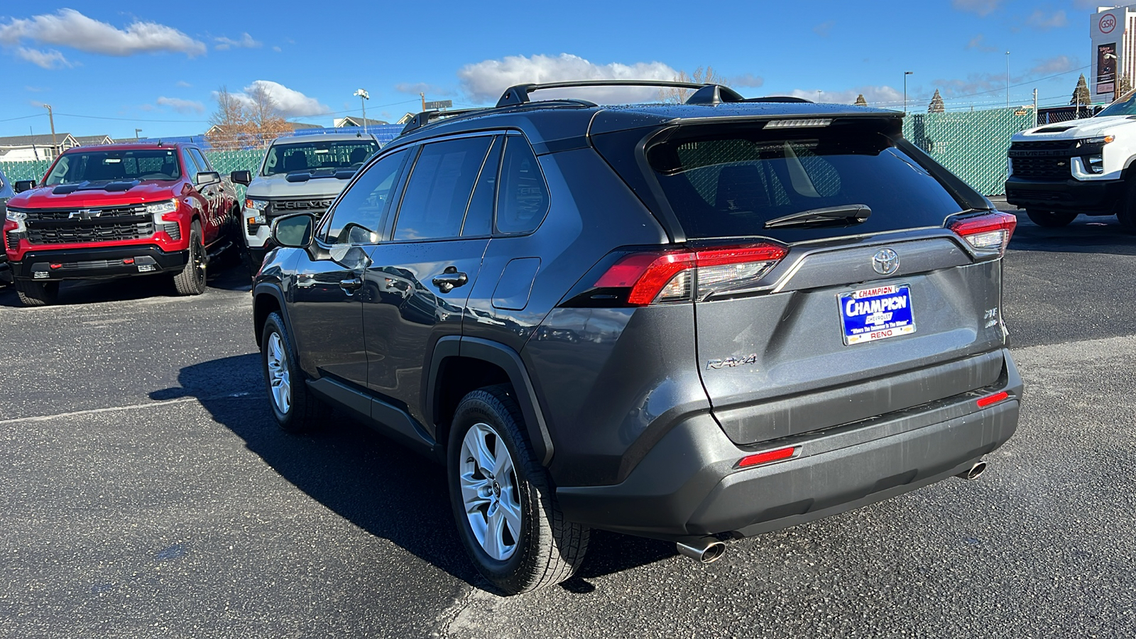 2019 Toyota RAV4 XLE 7