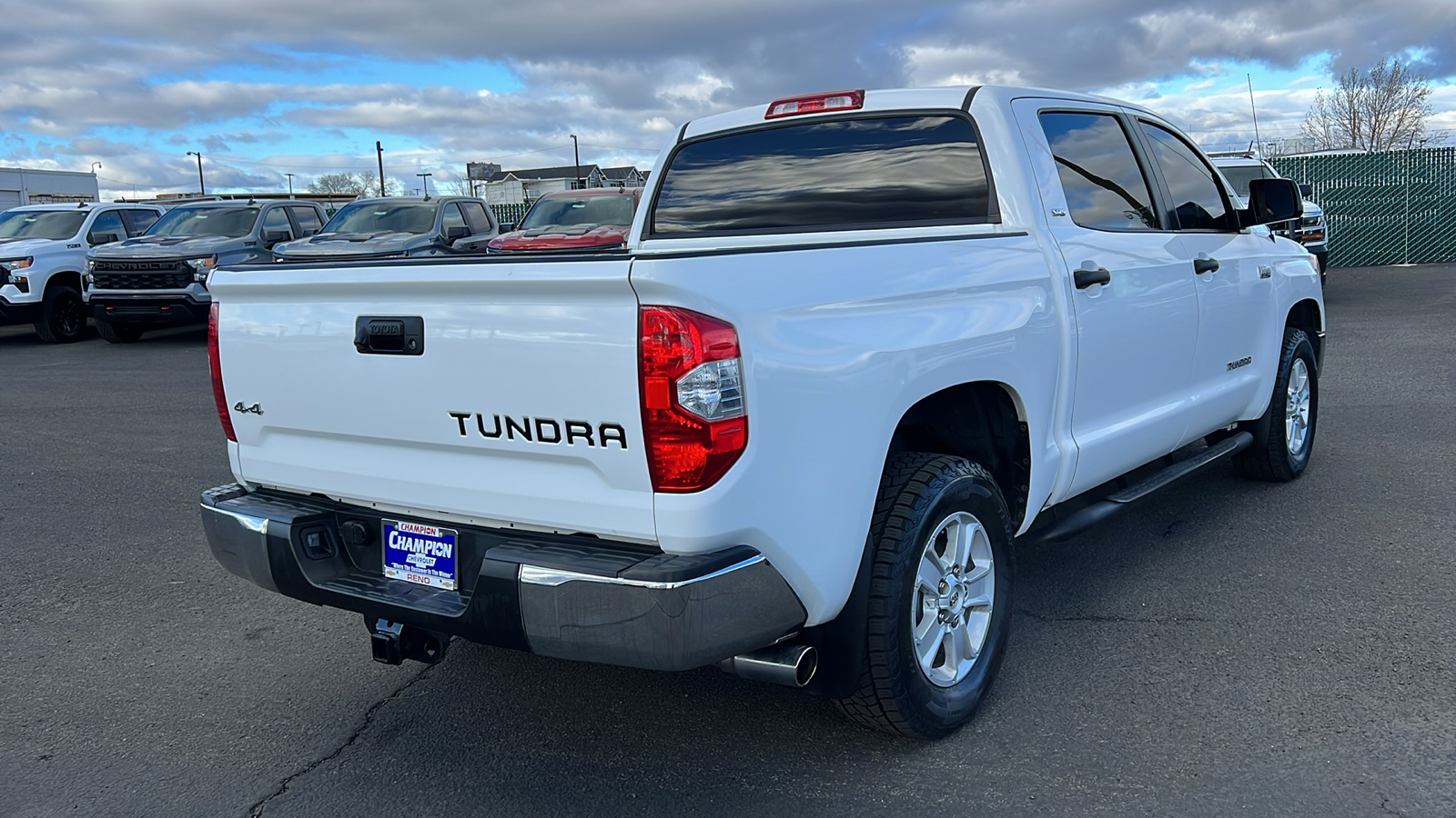 2017 Toyota Tundra 4WD  5