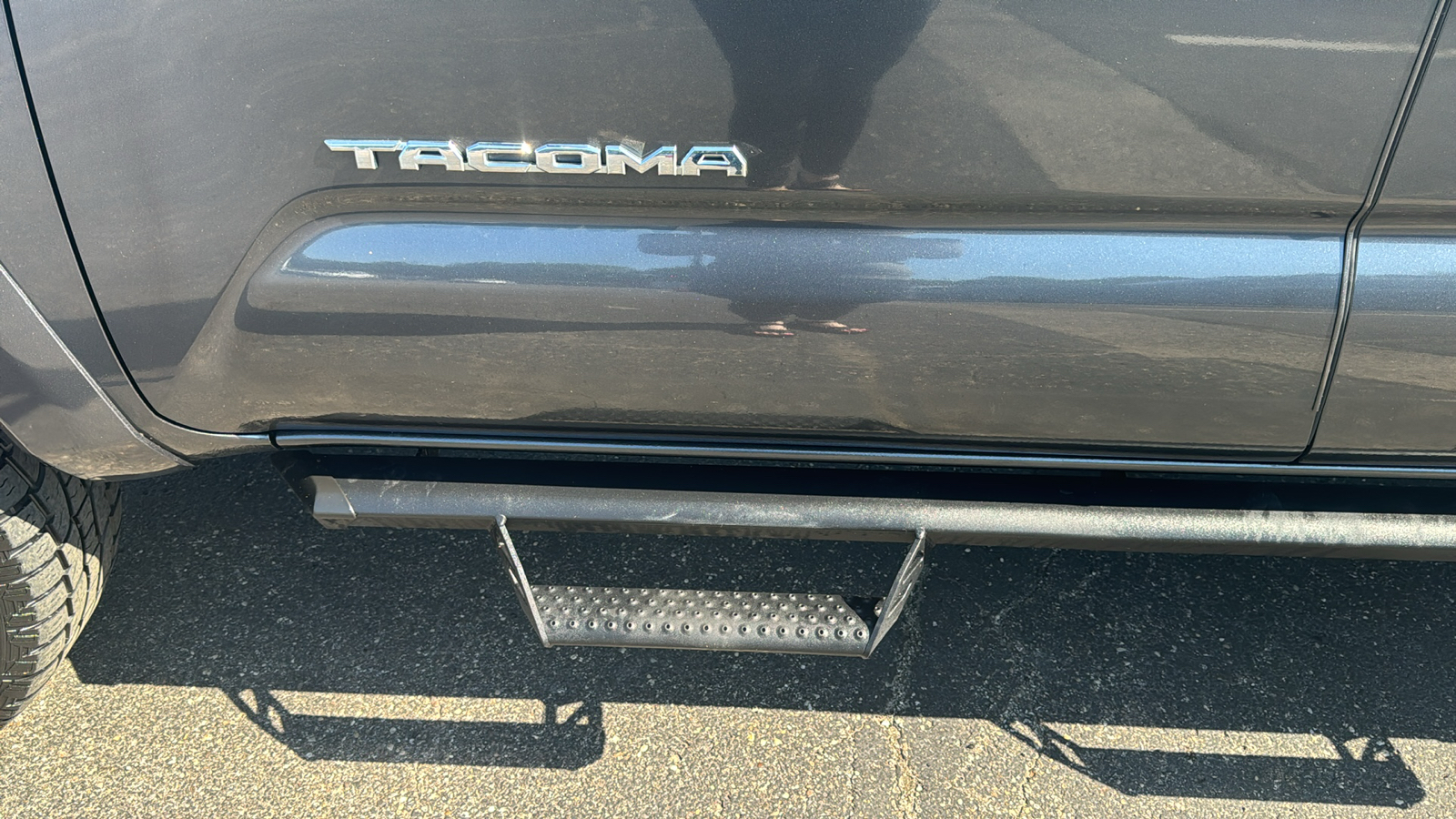 2020 Toyota Tacoma TRD Sport 4