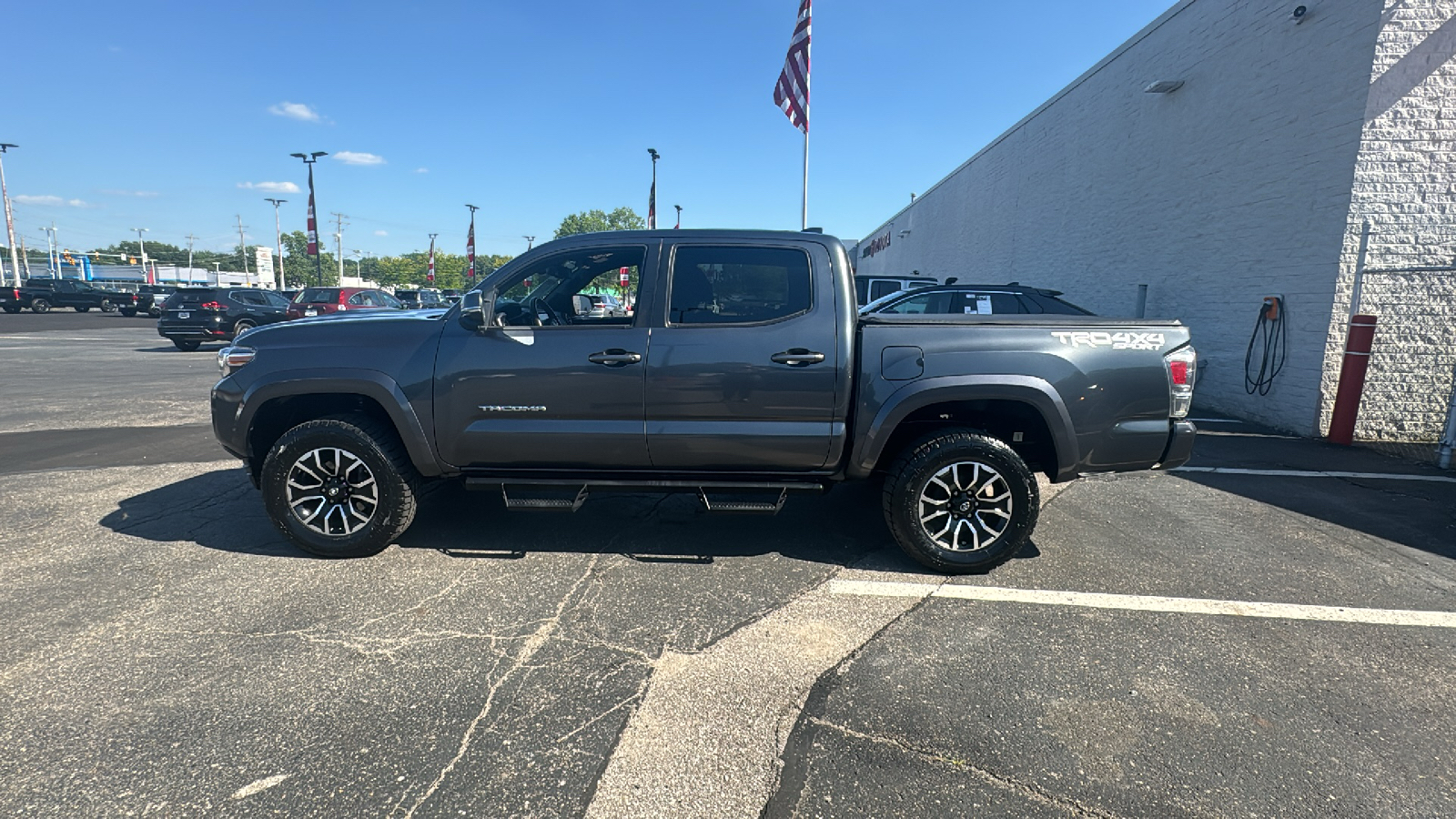 2020 Toyota Tacoma TRD Sport 7