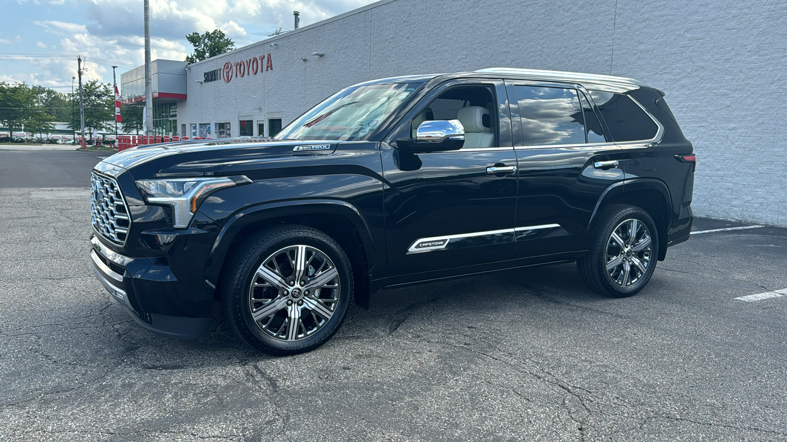 2023 Toyota Sequoia Capstone 3