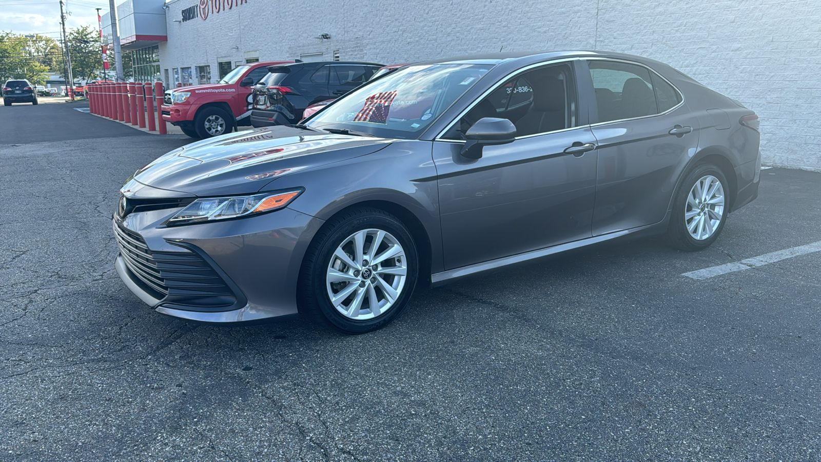 2022 Toyota Camry LE 3