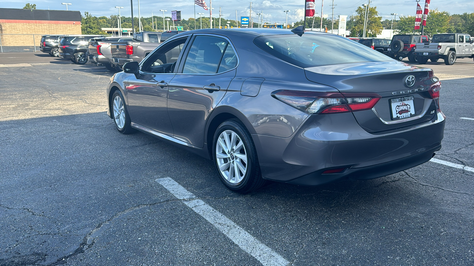 2022 Toyota Camry LE 6