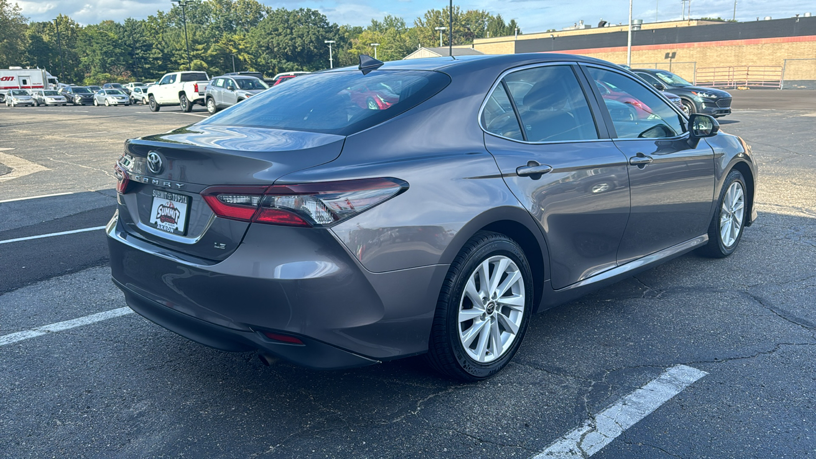 2022 Toyota Camry LE 8