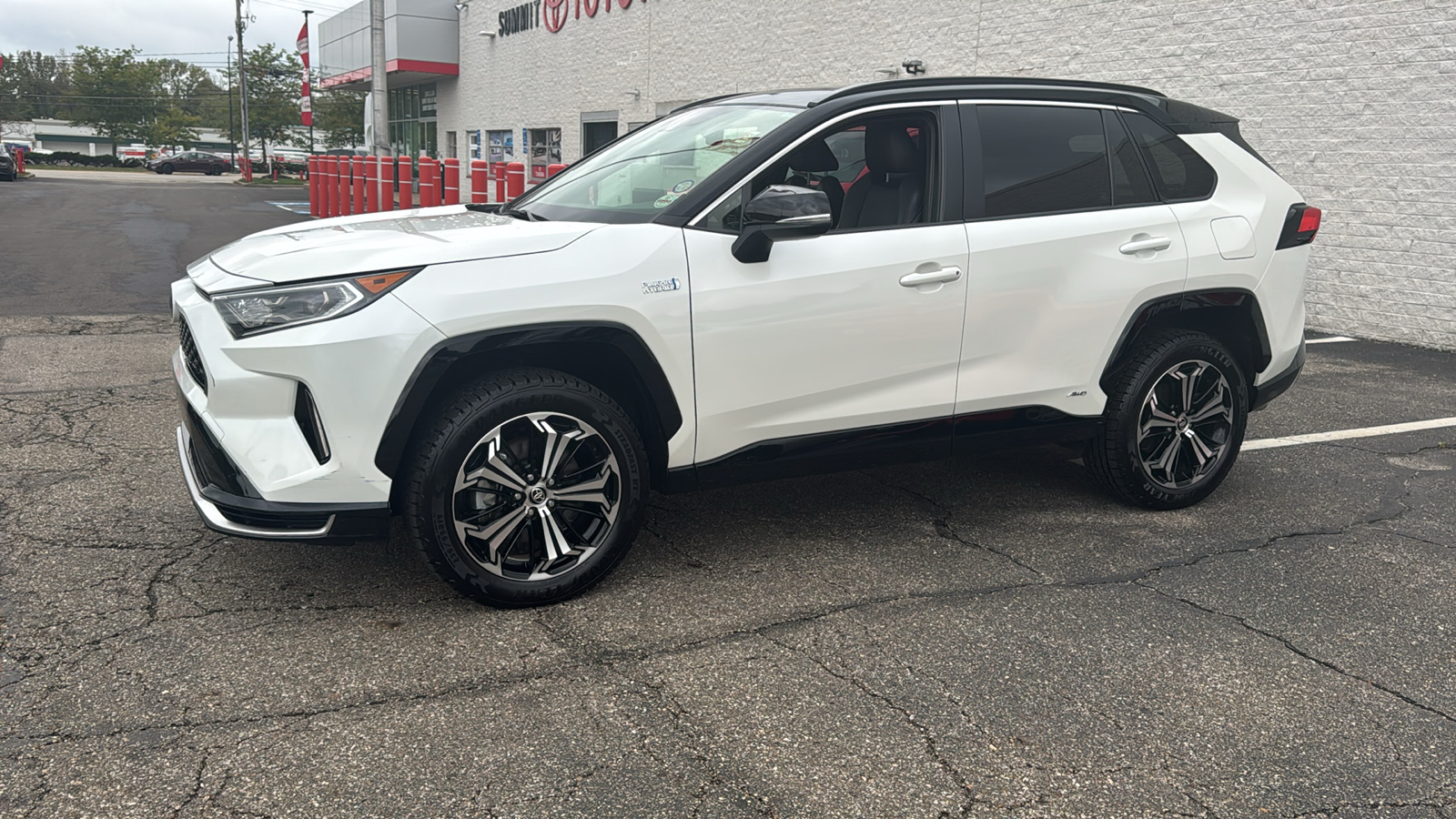 2021 Toyota RAV4 Prime XSE 3