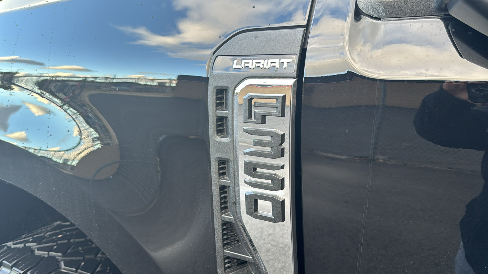 2023 Ford F-350SD Lariat 5