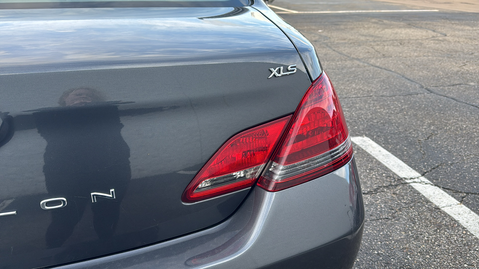 2008 Toyota Avalon XLS 11