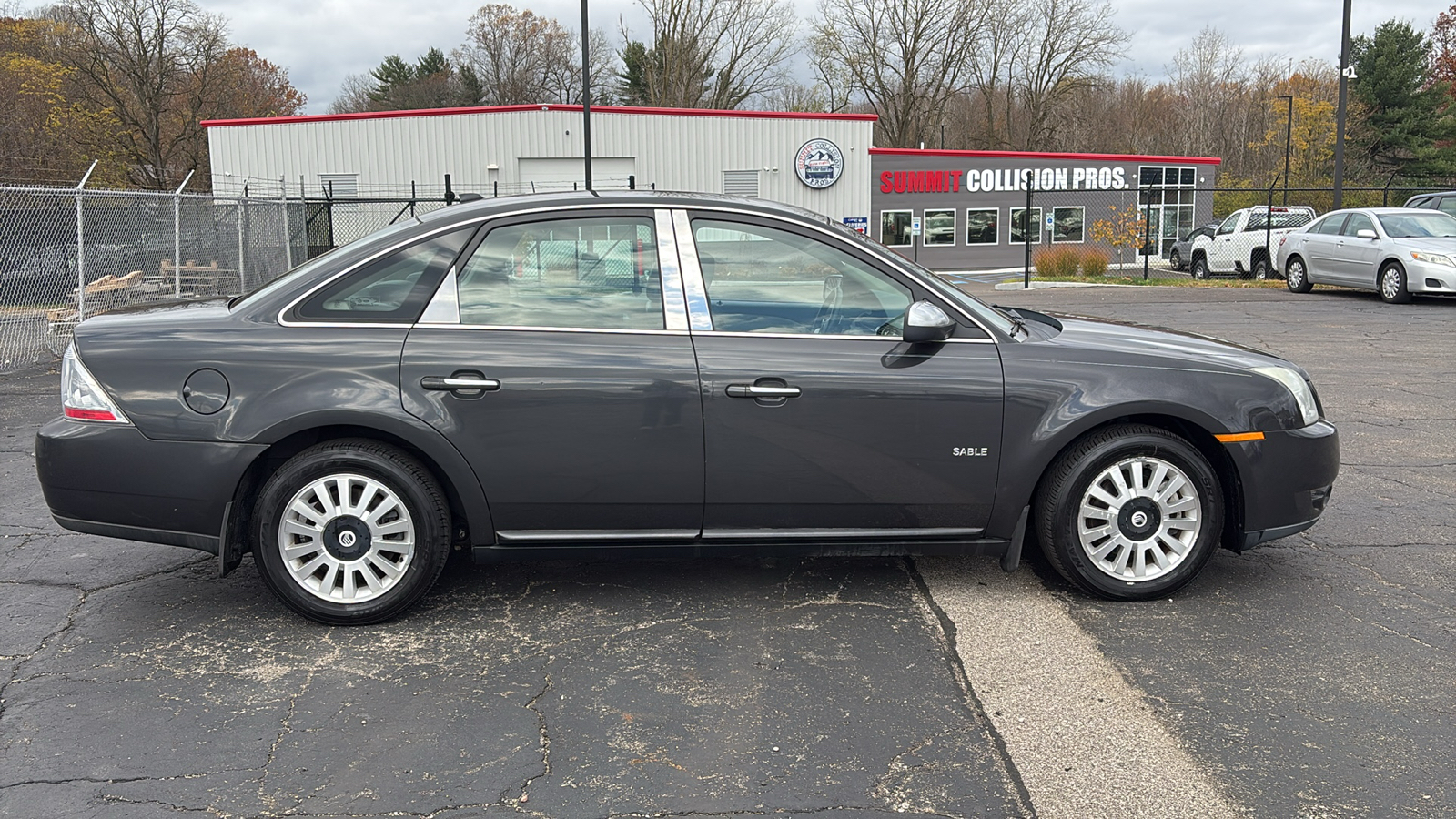 2008 Mercury Sable Base 32