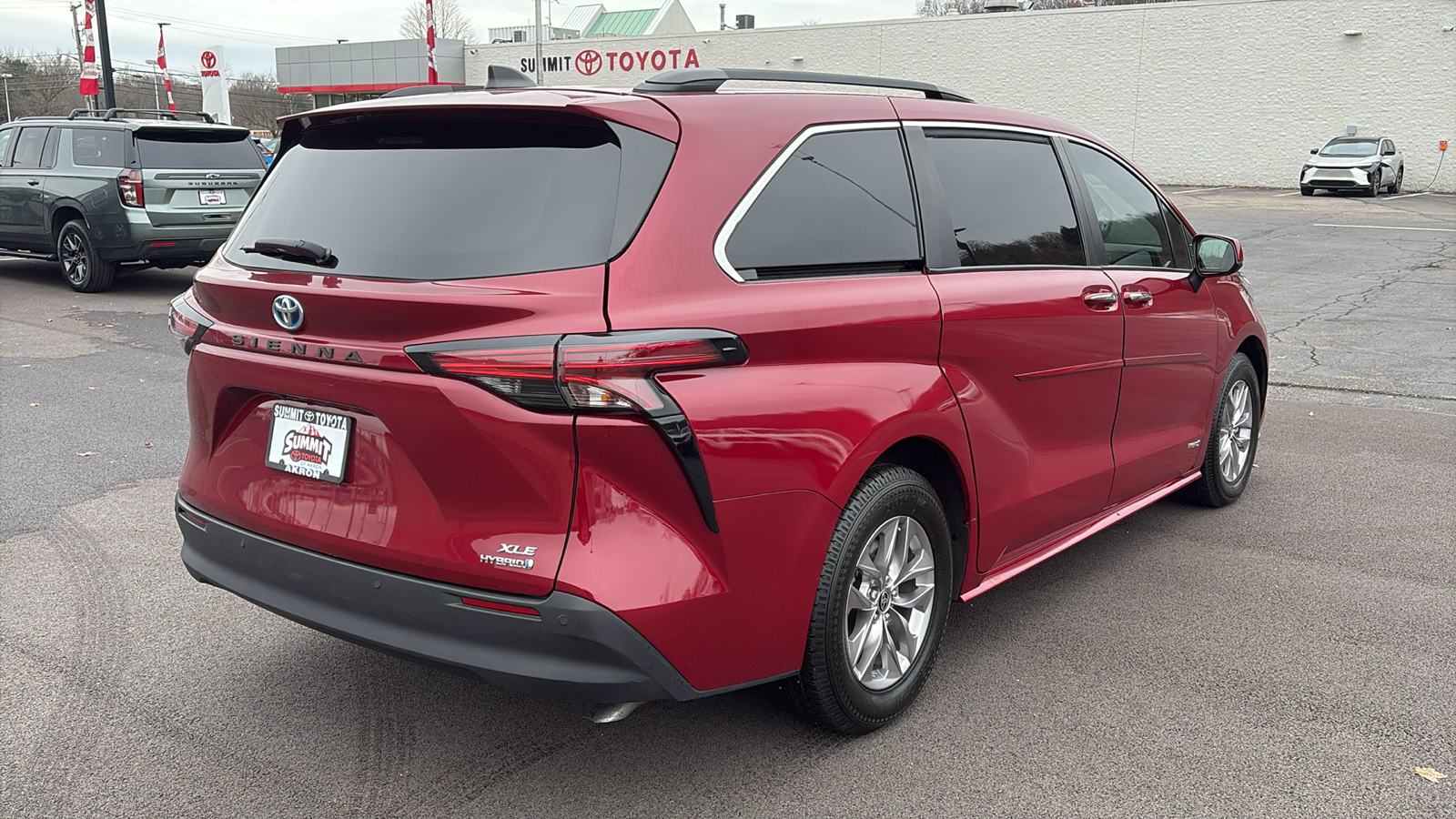 2021 Toyota Sienna XLE 9