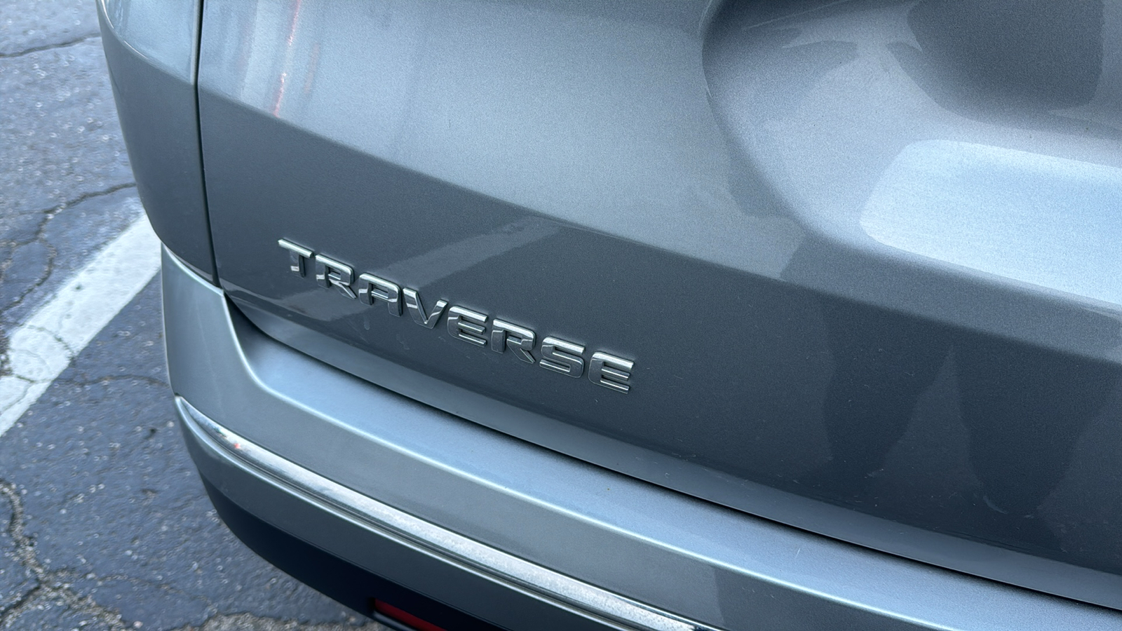 2023 Chevrolet Traverse Premier 10