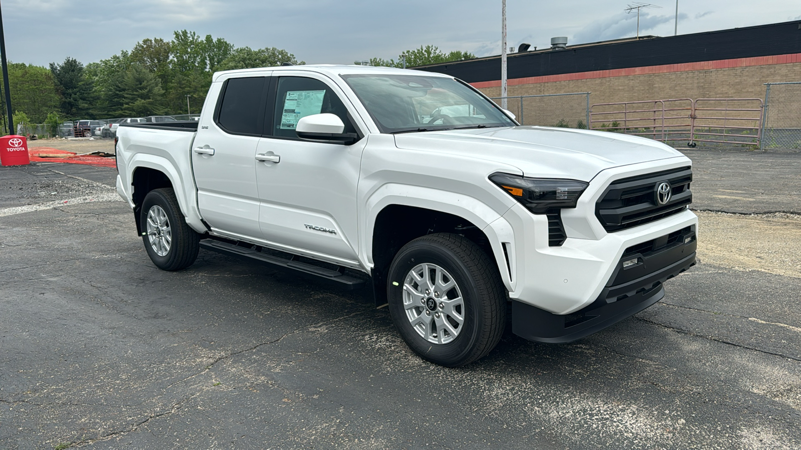 2024 Toyota Tacoma SR5 1