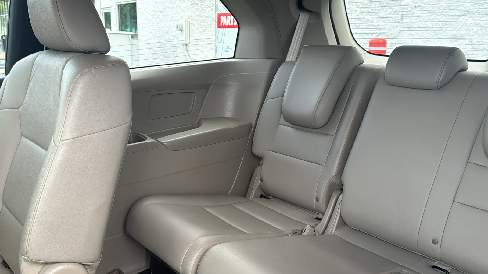 2014 Honda Odyssey EX-L 47