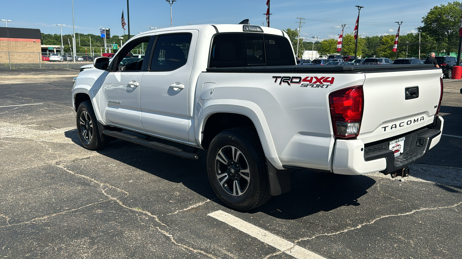 2017 Toyota Tacoma TRD Sport 8
