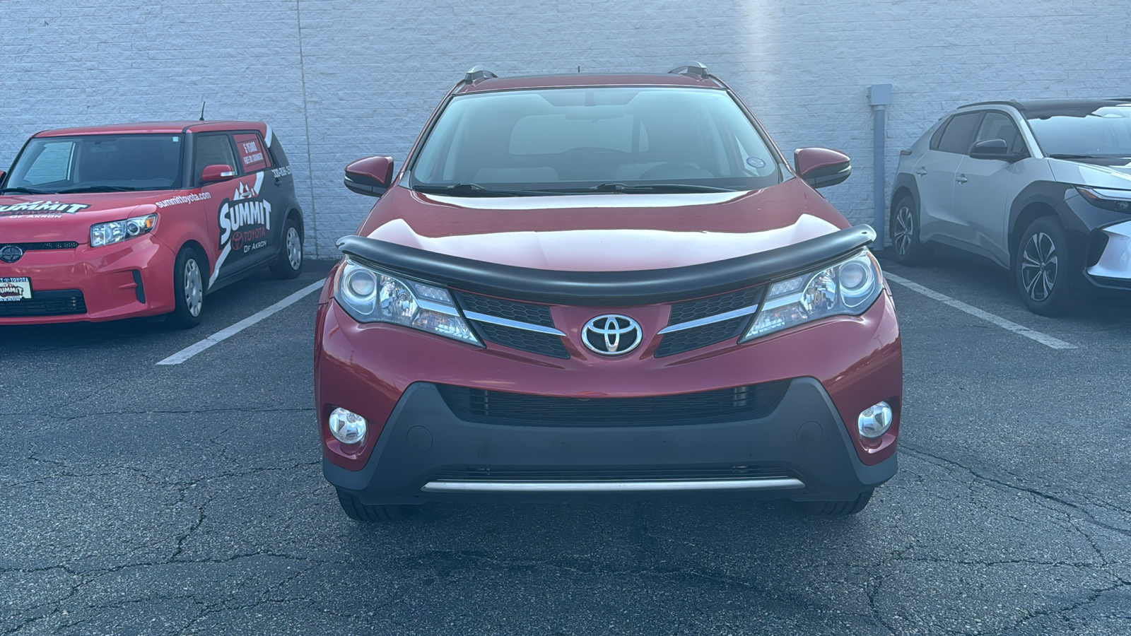 2015 Toyota RAV4 XLE 2